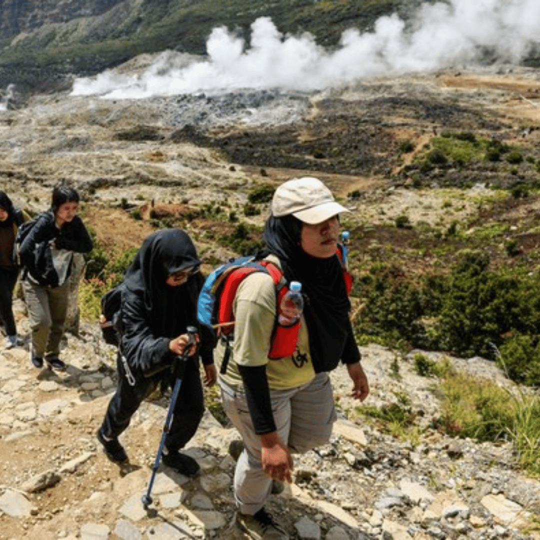 Open Trip Trekking